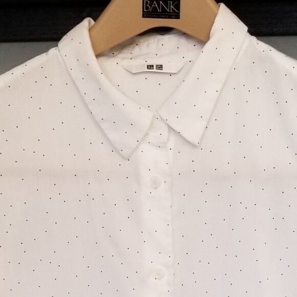 Uniqlo Polka Dot Button Down - Picture 2 of 5